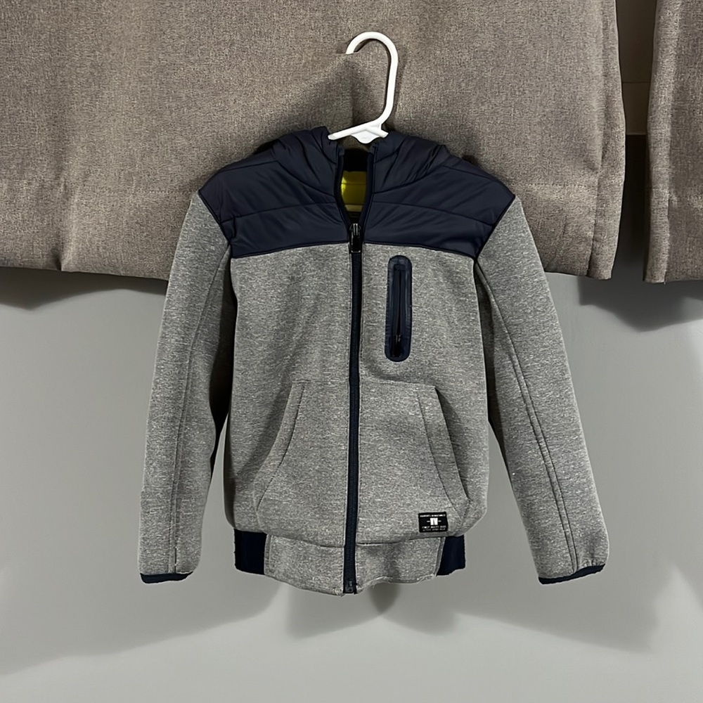 Size 6 boy jacket